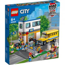 LEGO 60329 City - Dzień w szkole